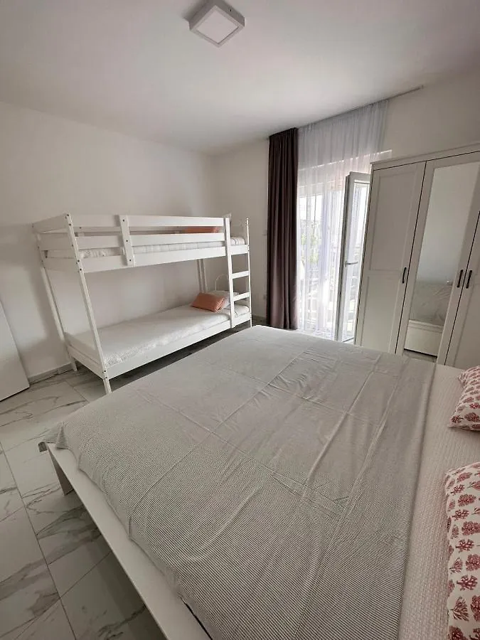 Timm Apartment -1Bedroom Vir 0*,
